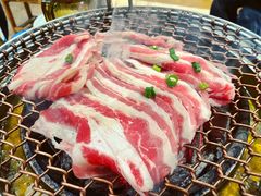 -秋香家韩式炭火烤肉(磐石路店)