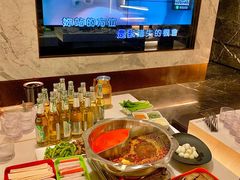 -密苏里·吖咪KTV火吧