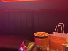 -星聚会KTV(外滩南京路旗舰店)