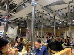 大堂-韩张·韩国传统烤肉(万象汇店)