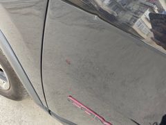 -鲨鱼皮汽车凹陷玻璃修复(静安店)