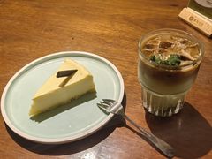 -雕刻时光咖啡馆(交大店)