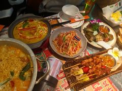 -小小集渔·泰式大排档(太古里香槟店)