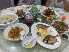 -鹏城人家海鲜酒家·23年老字号(较场尾店)