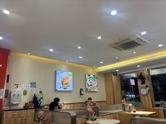 -万煲旺·香港老传承煲仔饭·猪杂汤(客村店)