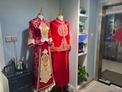 -衣贝姿婚纱礼服馆