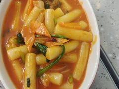 泡菜年糕-萨卡屋亲子乐园·餐厅(龙山万物工场店)