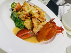 -万龙洲海鲜(大兴绿地缤纷城店)