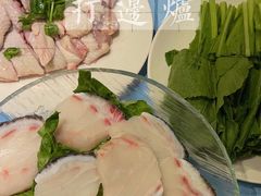 龙利鱼柳-千岛蚝高压锅生蚝·人参火锅(白云万达店)