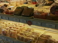 -绿姿鲜奶烘焙(临城店)