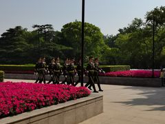 -龙华烈士纪念馆-停车场