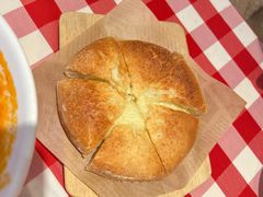 蒙古奶酪饼-西贝(上海中心店)
