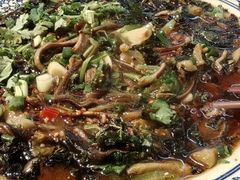 -谢老五跷脚牛肉·非遗传承店