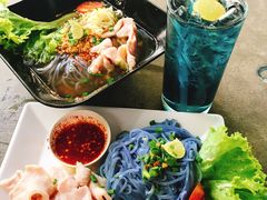 -蝶豆花蓝面条