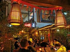 -城墙外BAR