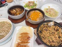 -品海楼·大连海胆锅贴馆(东港店)