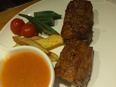 孜香无骨羊排-斗牛士牛排(南京东路店)