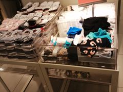 -H&M(华润万象城店)