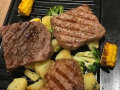 -必胜客(新中纬店)