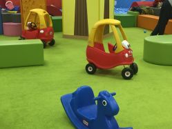 -莫莉幻想儿童乐园(武汉保利广场店)