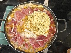 -炙韩料理·部队锅专门店