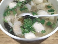 -手劲鱼丸馄饨铺(哈一百店)