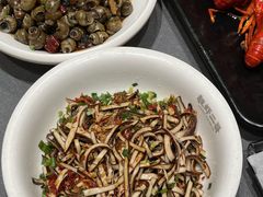 -靓虾二哥长沙地标小龙虾(五一广场店)
