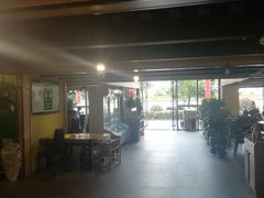 -菌海森林·非遗野生菌火锅(西山区滇池路摩根道店)
