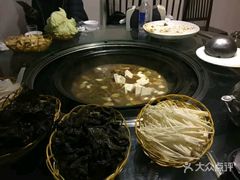 -姥家大锅台水库渔家