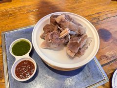 -蒙亨·阿木图赛(乌兰察布天恒广场店)