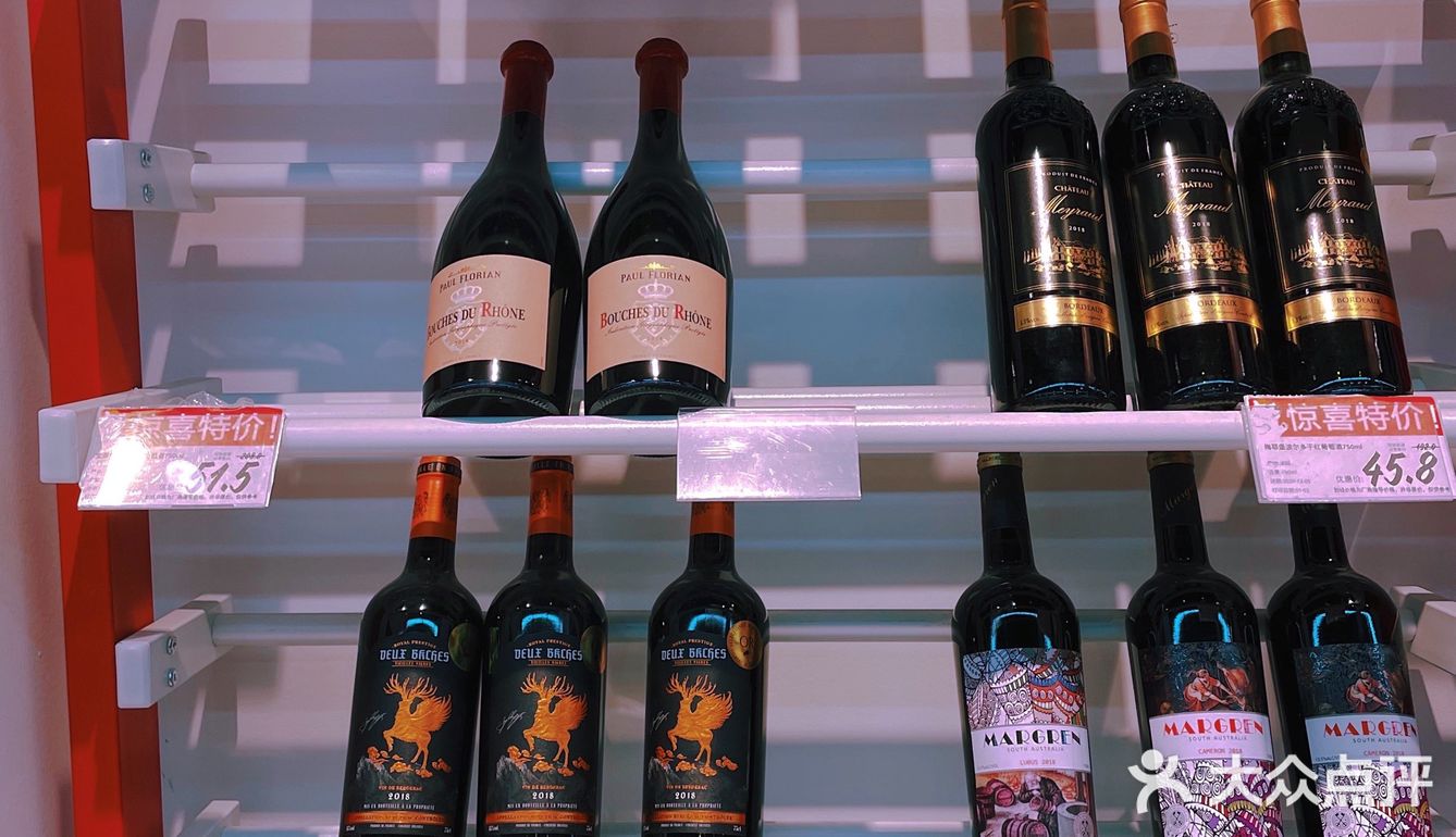 好特卖，本土超市里的平价之光，最低4毛钱带走零食