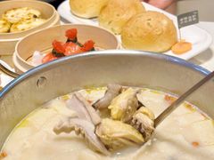 -煲王粤菜餐厅(中侨中心店)