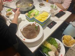 -八合里潮汕鲜牛肉火锅(上海汇智广场店)