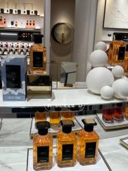 -法国娇兰精品店