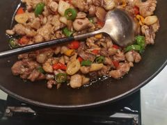 -佬麻雀·剁椒鱼头(京基KK One店)