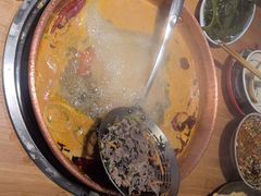 -洱火云南酸菜牛肉火锅(石景山当代商城店)