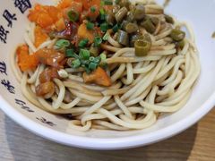 武汉热干面-文叔·湖北名小吃·小龙虾(华强北店)
