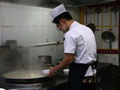 制作葫芦头过程-春发生饭店·非遗(南院门店)