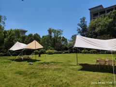 -湖北文旅洪宾红莲湖酒店