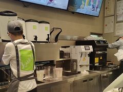 -奈雪的茶(花城汇中区PRO店)