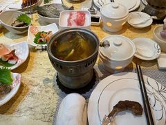 -雍和会海鲜姿造自助(湖东路店)