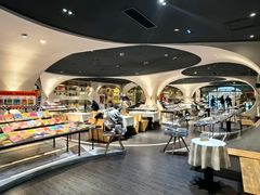 -钟书阁(珍园店)