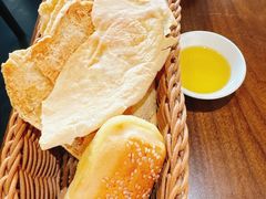 餐前面包-LMPLUS意大利餐厅(清华店)