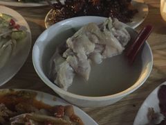 -雷祖芳老妈蹄花店