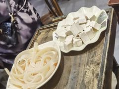 -肖肖酸萝卜鱼火锅(总店)