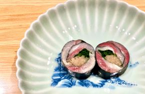 Mackerel Sushi Roll