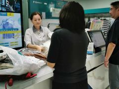 -福奈特洗衣·洗鞋·奢侈品护理(长阳路店)