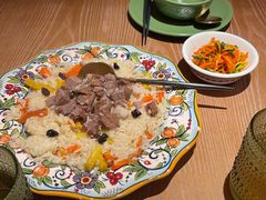 -耶里夏丽·丝路国际·新疆餐厅(浦东区东方路店)