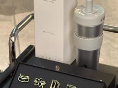 -喜茶(深圳万象城黑金店)