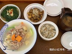 -雪梅月子中心(华侨城店)